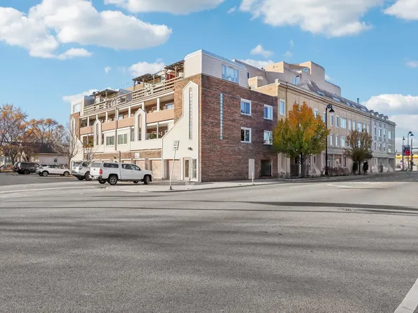 1200 Cuyler Ave APT D1, Berwyn, IL 60402