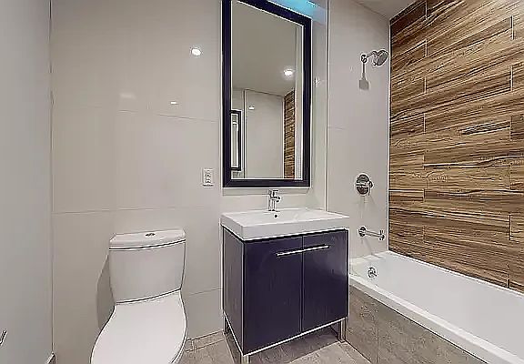 4th image of 785 Dekalb Ave #Penthouse C