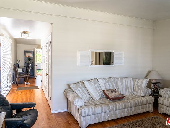 5th image of 8322 Elsmore Dr