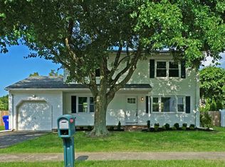 390 Mamie Dr, Brick, NJ 08723