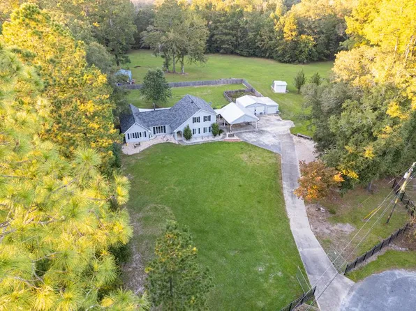171 Dogwood Ln, Leesburg, GA 31763