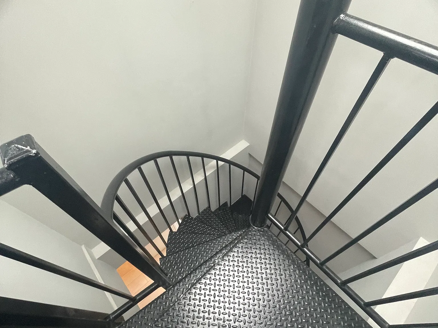 416 East 13th Street — Photo 2