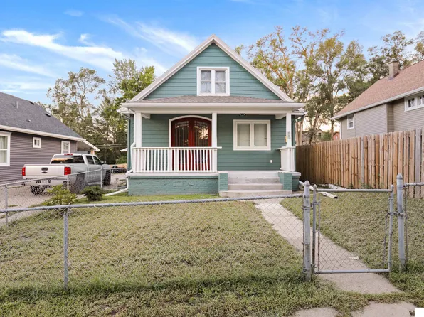 3465 Grand Ave, Omaha, NE 68111