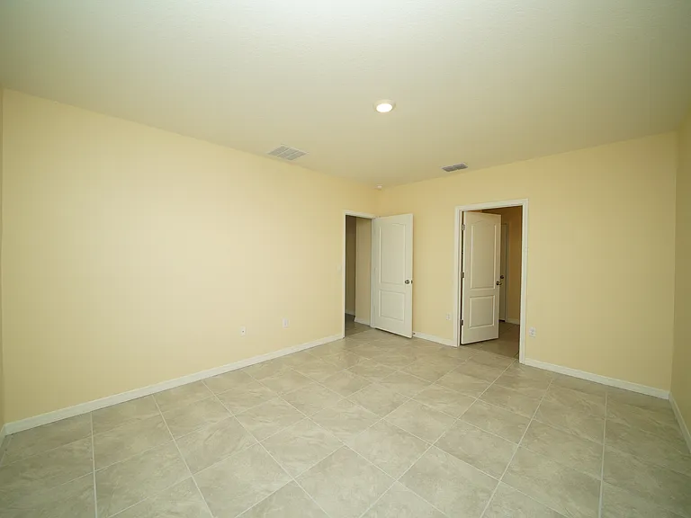 4325 Deleon St — Photo 21