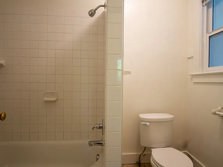 1514 NE 14th Ave #3 — Photo 16