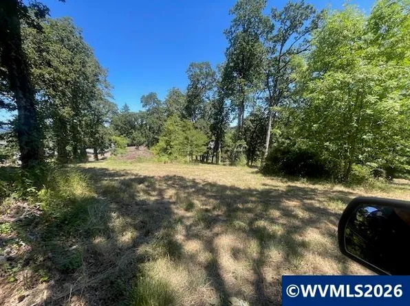 SW Chintimini Ave, Corvallis, OR 97333