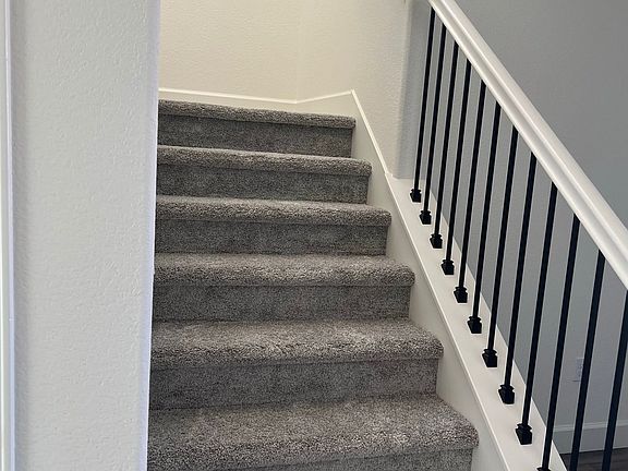 5th image of 540 Knightsbridge Ct
