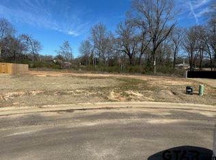 111 Arledge St, Mount Pleasant, TX 75455