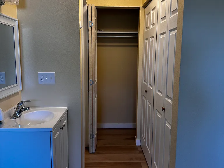 5042 El Camino Dr — Photo 11