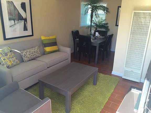 3rd image of 5117 Trowbridge Dr APT 5
