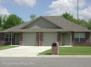 2972 Spring St, Catoosa, OK 74015