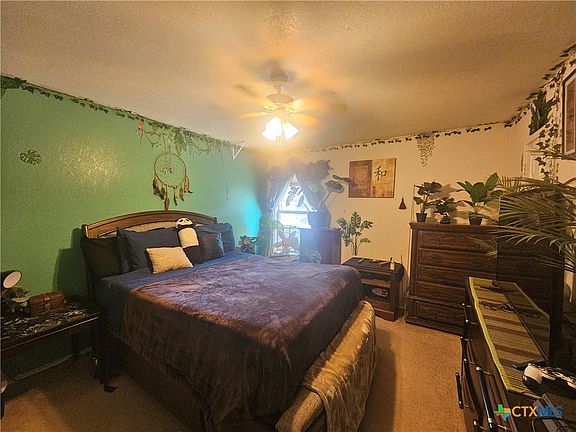 4th image of 3609 Crescent Dr