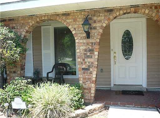 4th image of 5080 Woodcrest Dr