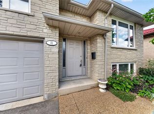 31 Gilcrest St, Hamilton, ON L9C 7G9