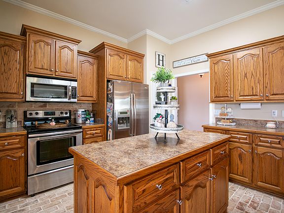5th image of 239 Lantana Blvd
