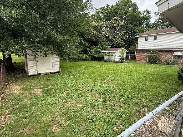 3024 Tyler Rd — Photo 2