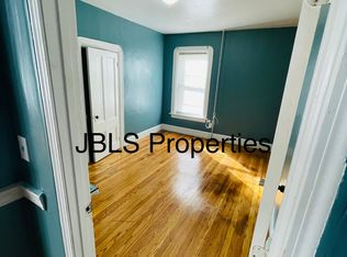 121 Maple St FLOOR 2, Woonsocket, RI 02895