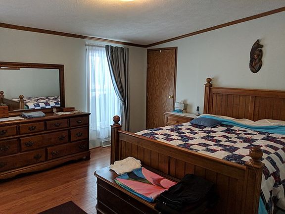 3rd image of 273 Township Road 581