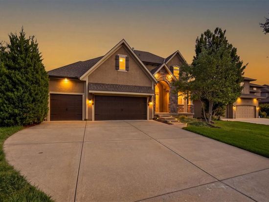 10841 S Hastings St, Olathe, KS 66061
