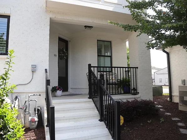 1611 Draper View Loop #101, Raleigh, NC 27608