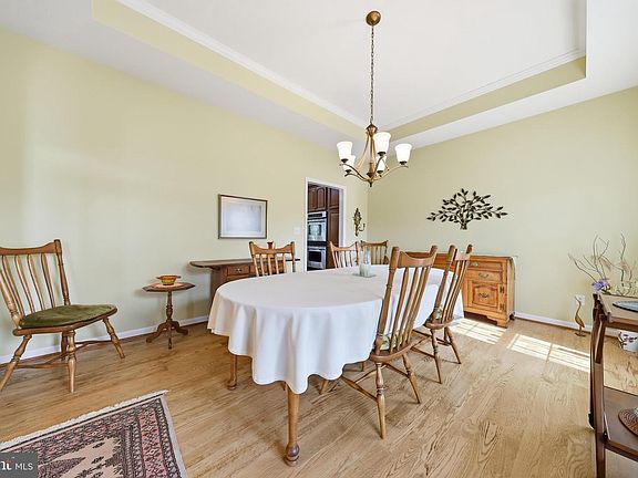 5th image of 7132 Lone Ridge Ct