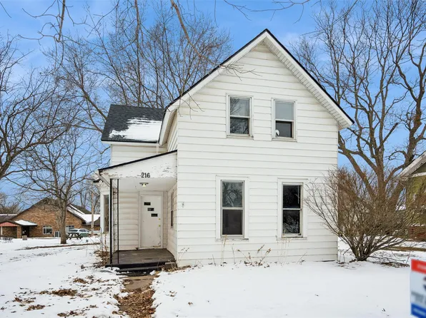 216 N Gaines St, Stuart, IA 50250