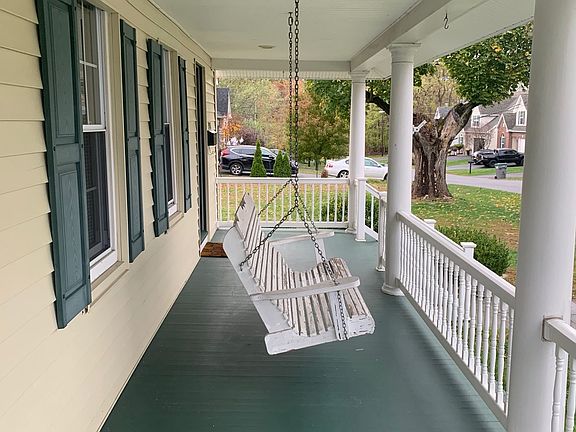 3rd image of 2902 Washington Ave