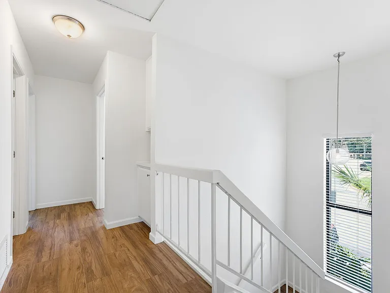 15192 Moir Ct — Photo 11