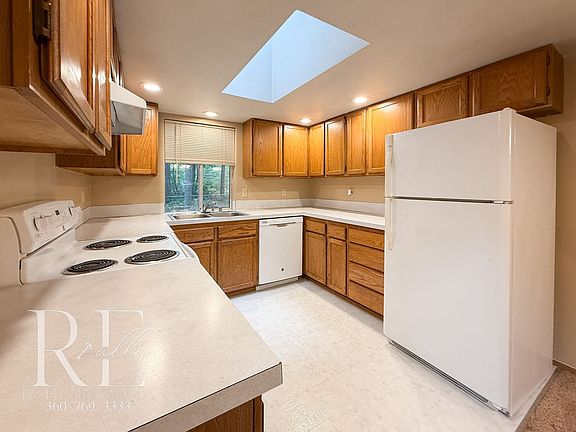 5th image of 14314 45th Avenue Ct NW