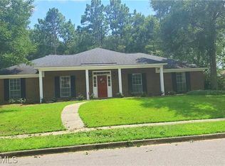6117 Lindholm Dr S, Mobile, AL 36693