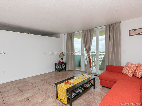 4th image of 7133 Bay Dr APT 806