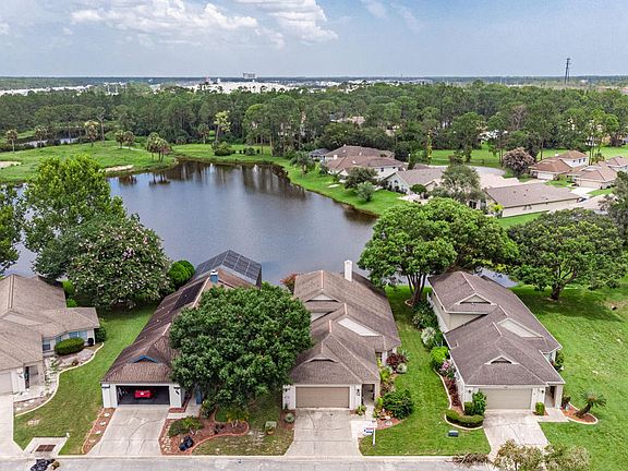 2nd image of 568 Crooked Stick Dr