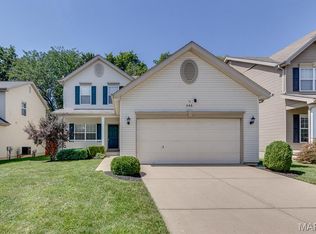 546 Springhurst Pkwy, O'Fallon, MO 63368