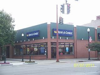 2nd image of 121 E Main St