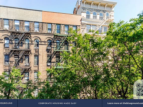 4th image of 118 Christopher St APT 16