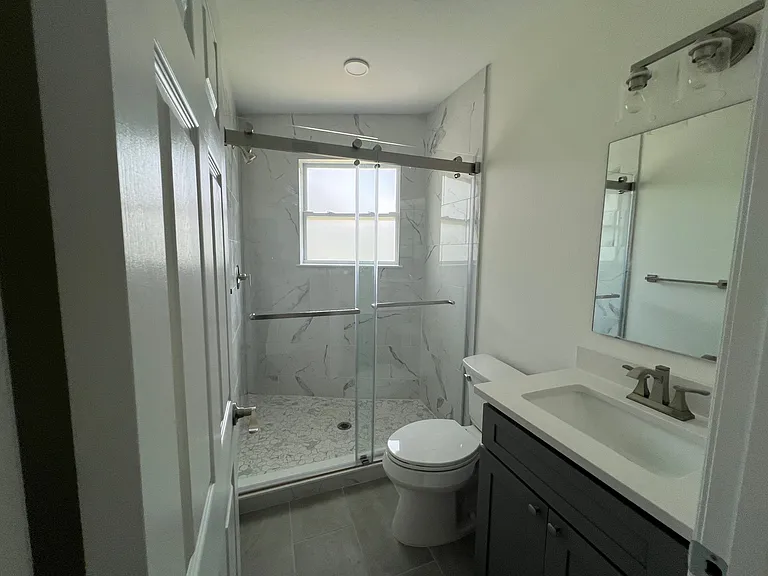 219 S Grandview Ave — Photo 33