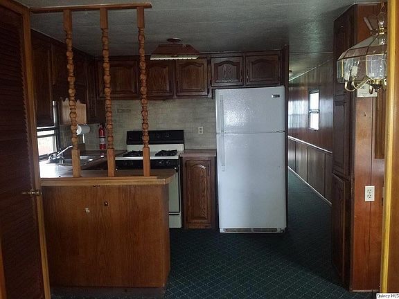 Home for Sale in Quincy, IL $10,900