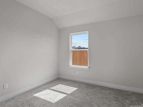 5th image of 345 Bodensee Place