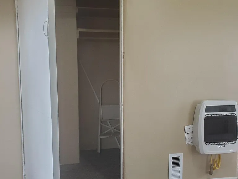 1218 D St #C — Photo 6