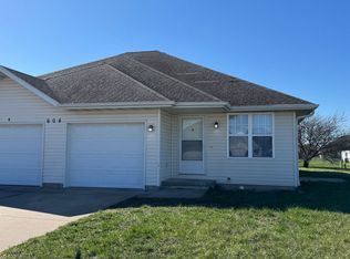 604B W Morgan Ct, Clever, MO 65631