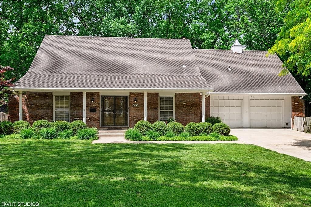 10100 El Monte St, Overland Park, KS 66207 Zillow