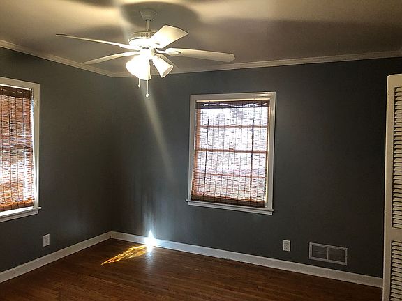 1st BR Next to Hall Bath