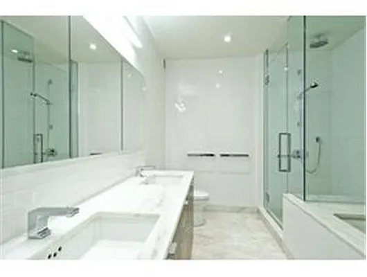Rented by Douglas Elliman | media 8