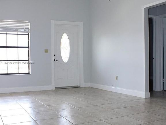4th image of 2728 W 74th St #2728