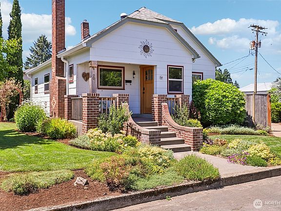 5th image of 4100 Creston Avenue