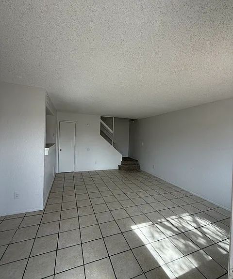 4045 S 44th Way — Photo 6