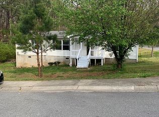 5107 Pass Ct, Sugar Hill, GA 30518