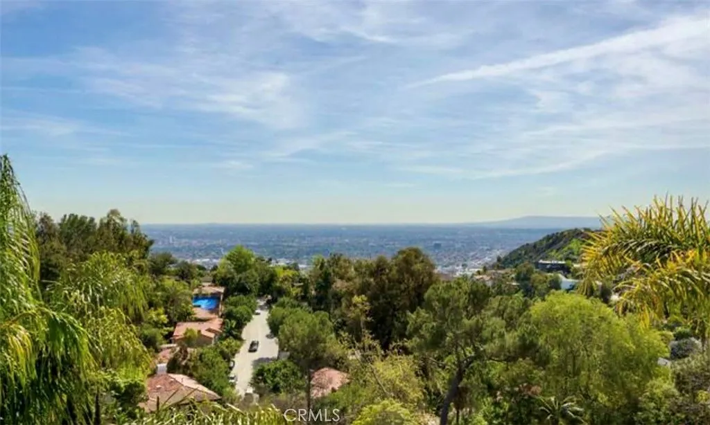 6 bed, 9.5 bath, 5055 sqft, $27,995 — Photo 2