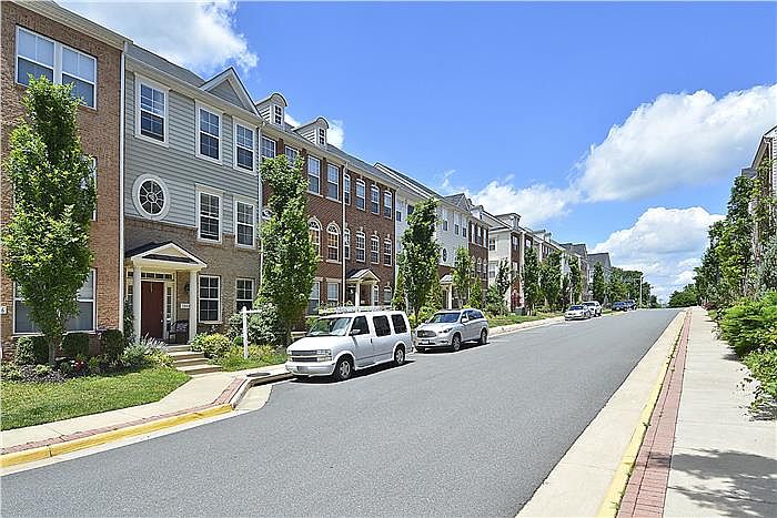 1st image of 7044 Little Thames Dr