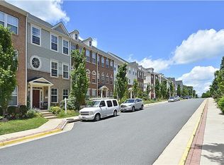 7044 Little Thames Dr, Gainesville, VA 20155